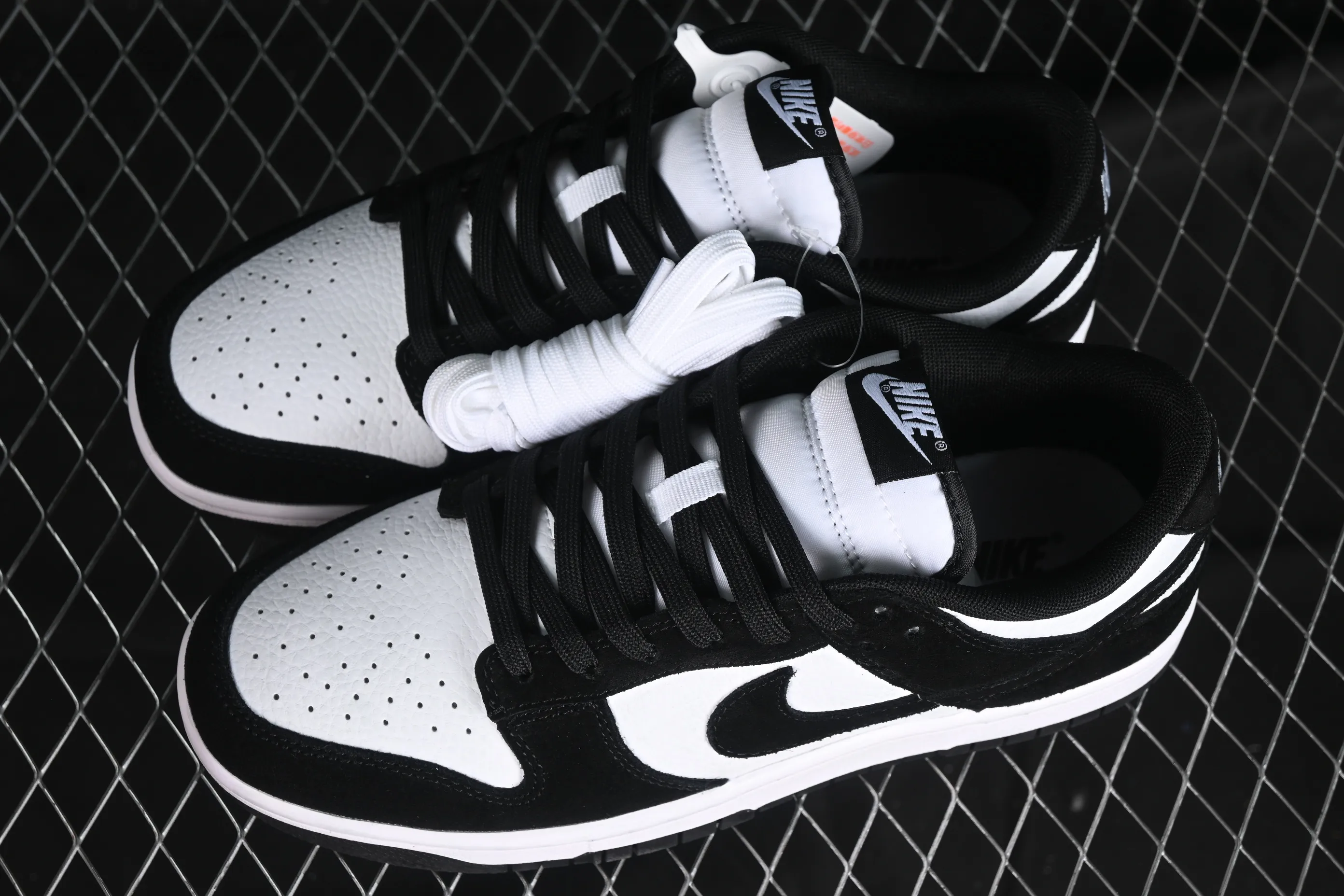 All categories Nk SB Dunk series Nk SB Dunk Low low-top sneakers Nk Dunk Low "Suede Panda" suede panda low-top casual sneakers FQ8249-100